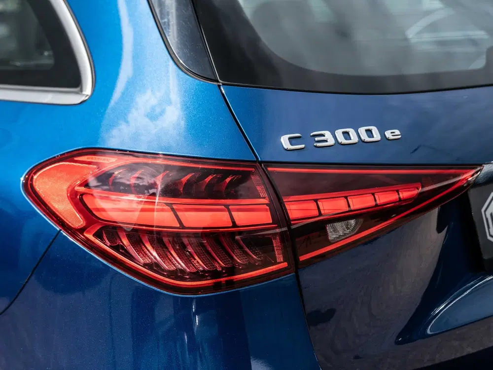 Mercedes-Benz C-Klasse 300e 313PK AMG Line uit 2023, foto 11