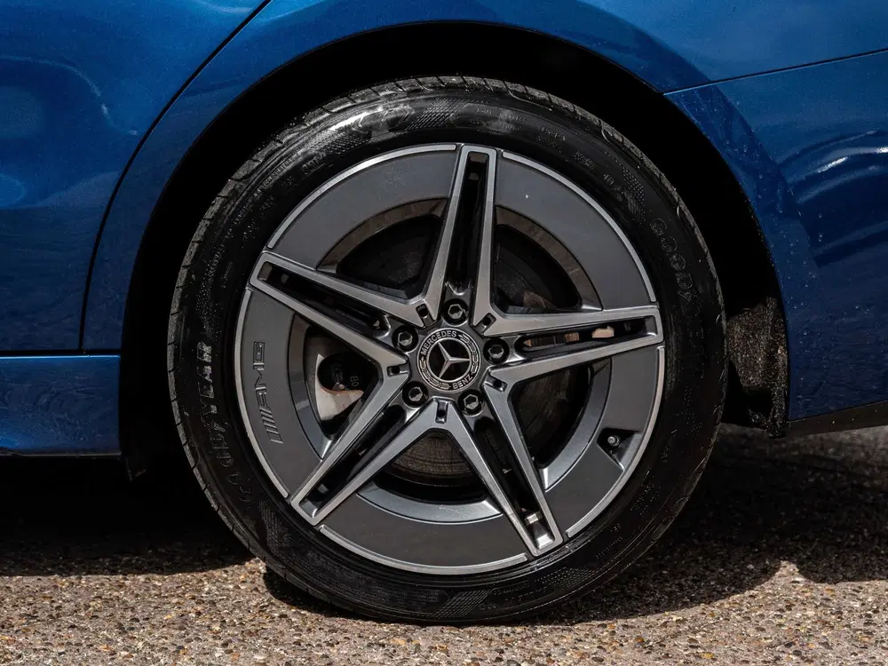Mercedes-Benz C-Klasse 300e 313PK AMG Line uit 2023, foto 12