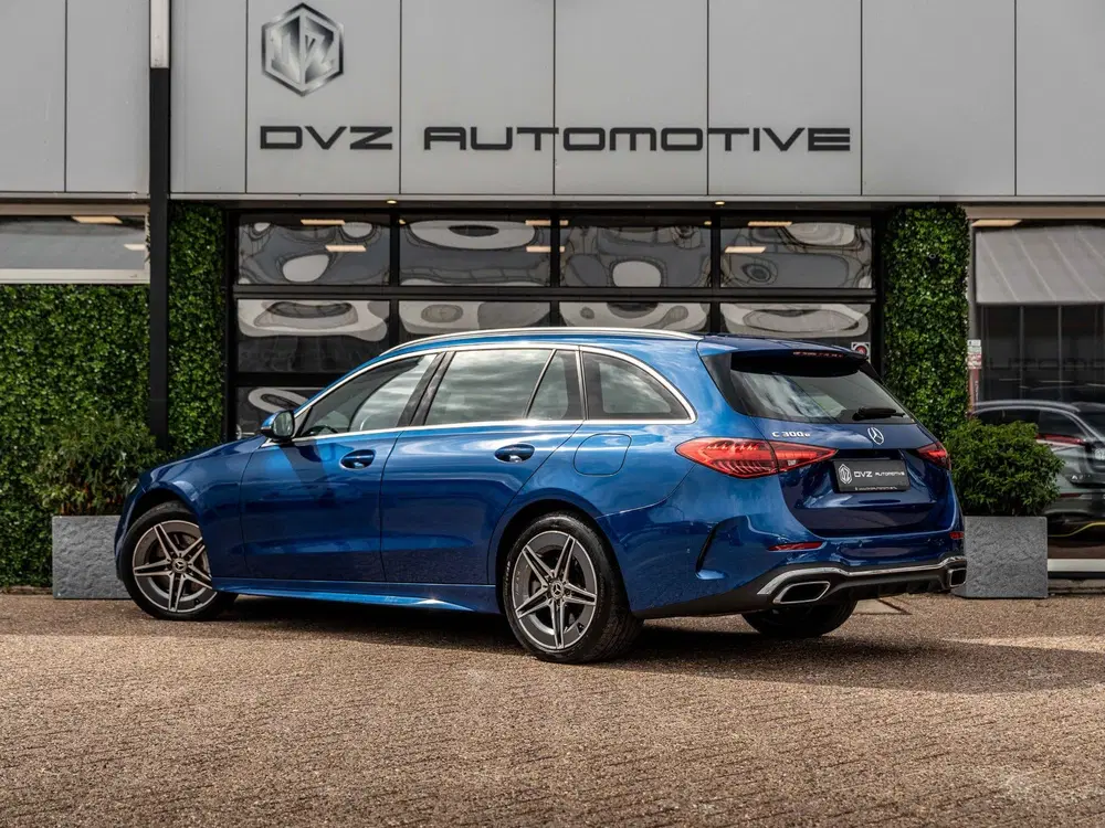 Mercedes-Benz C-Klasse 300e 313PK AMG Line uit 2023, foto 8