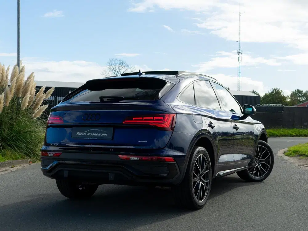 Audi Q5 55 TFSI e S-Line Panoramadak uit 2023, foto 11