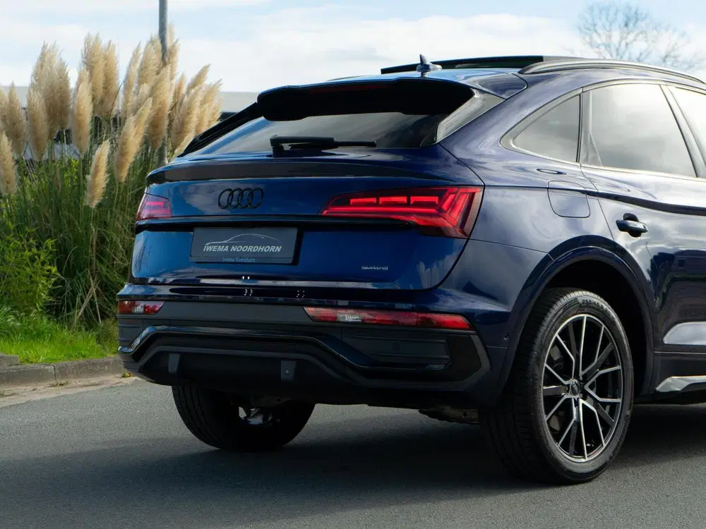 Audi Q5 55 TFSI e S-Line Panoramadak uit 2023, foto 12