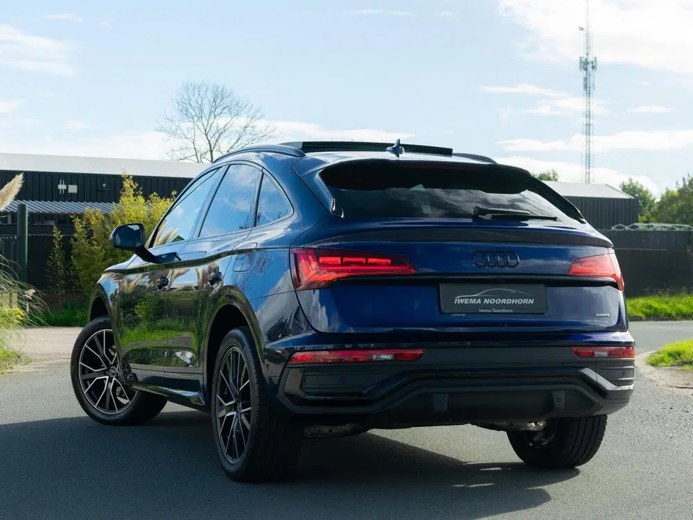 Audi Q5 55 TFSI e S-Line Panoramadak uit 2023, foto 13