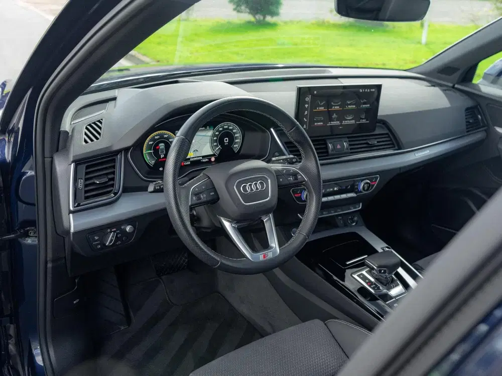 Audi Q5 55 TFSI e S-Line Panoramadak uit 2023, foto 3