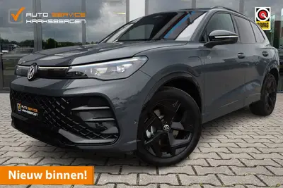 Volkswagen Tiguan 1.5 eHybrid R-Line uit 2025