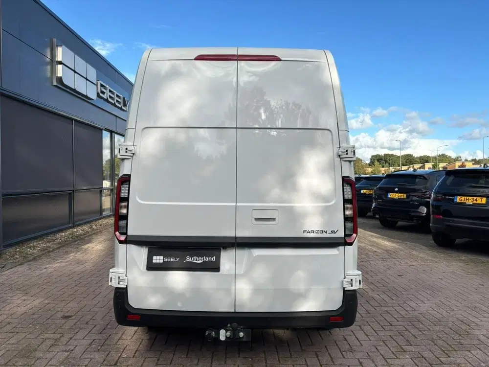 Farizon SV L2H2 231PK uit 2026, foto 4