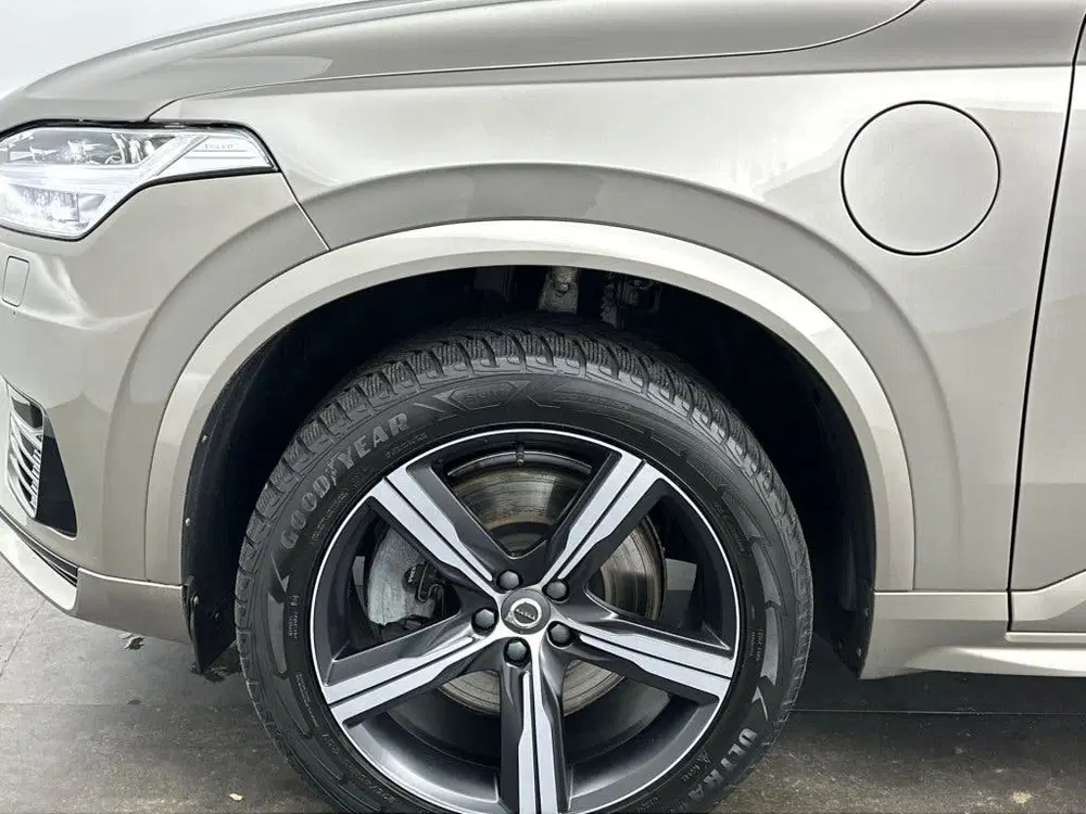 Volvo XC90 T8 390PK R-Design uit 2020, foto 10