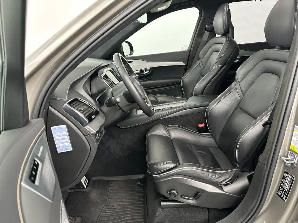 Volvo XC90 T8 390PK R-Design uit 2020, foto 15
