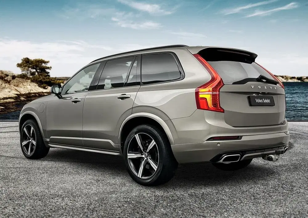 Volvo XC90 T8 390PK R-Design uit 2020, foto 4
