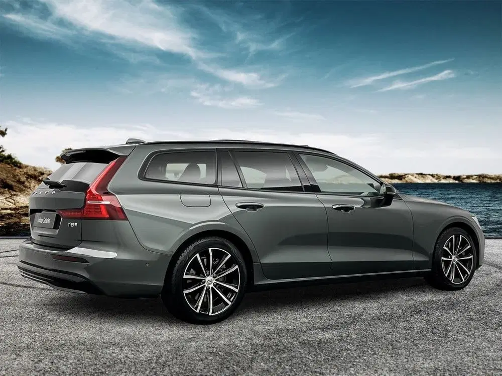 Volvo V60 T8 455PK Recharge Ultra Dark uit 2026, foto 2
