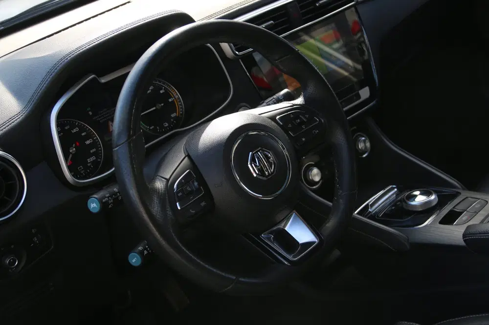 MG ZS MG ZS EV Luxury 45 kWh PANO-DAK 85 uit 2019, foto 14