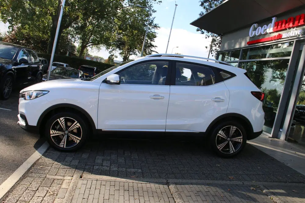 MG ZS MG ZS EV Luxury 45 kWh PANO-DAK 85 uit 2019, foto 4