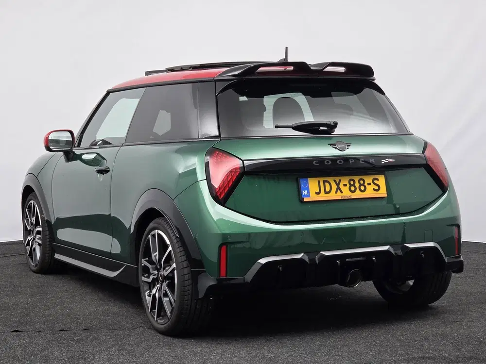 Mini John Cooper Works 2.0 JCW John Cooper Works XL uit 2025, foto 6