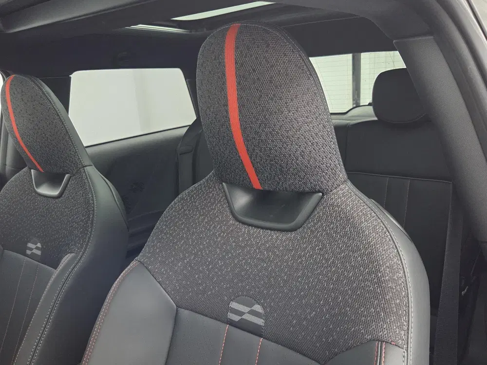 Mini John Cooper Works 2.0 JCW John Cooper Works XL uit 2025, foto 9