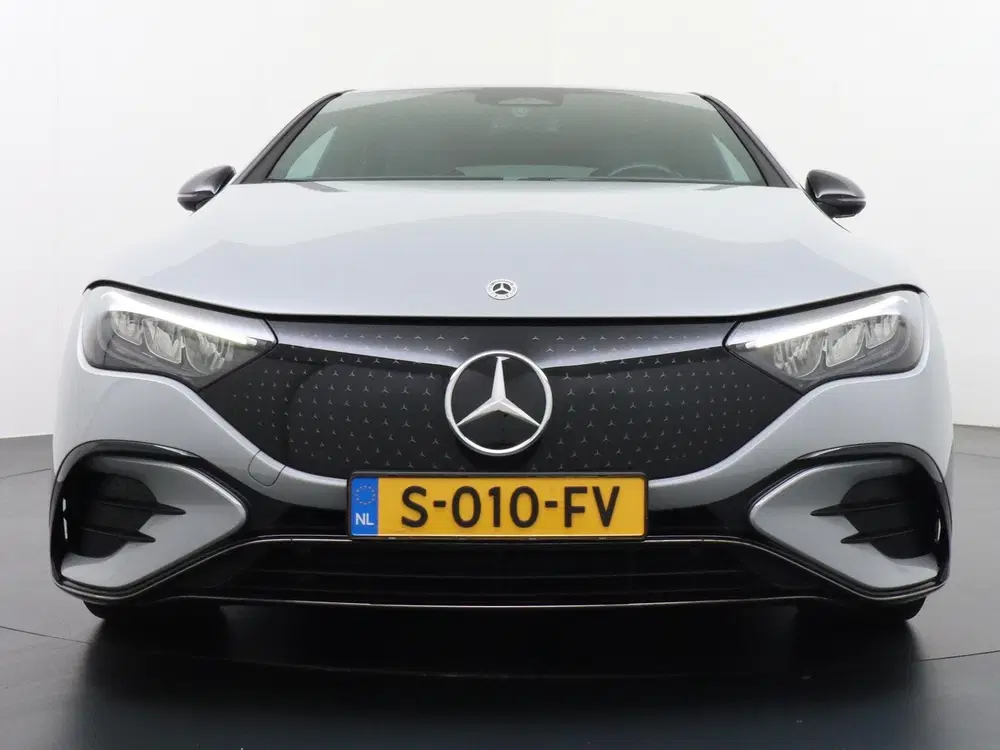 Mercedes-Benz EQE 300 AMG Line 89 kWh uit 2023, foto 11