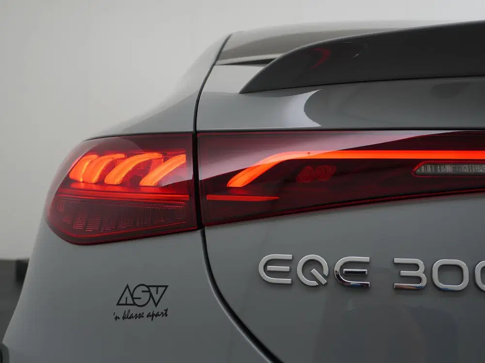 Mercedes-Benz EQE 300 AMG Line 89 kWh uit 2023, foto 15
