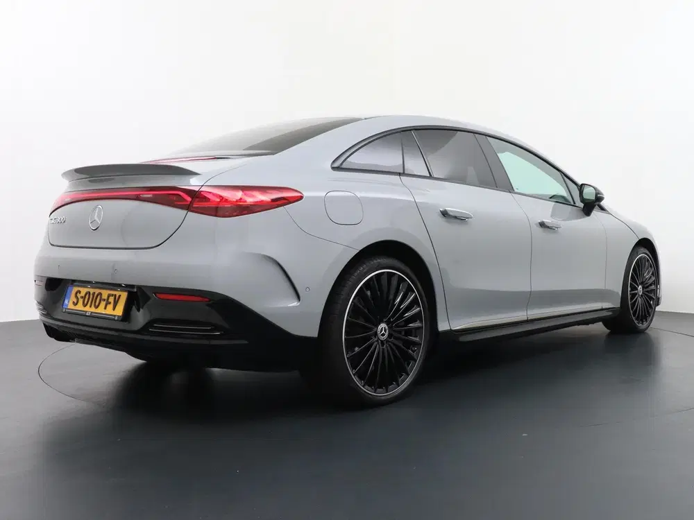 Mercedes-Benz EQE 300 AMG Line 89 kWh uit 2023, foto 8
