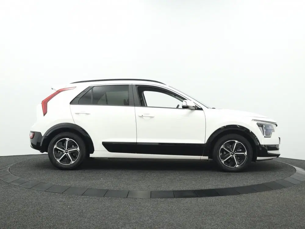 Kia Niro 1.6 GDi Hybrid Dynamic PlusLine uit 2023, foto 14