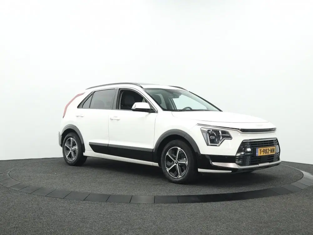 Kia Niro 1.6 GDi Hybrid Dynamic PlusLine uit 2023, foto 15