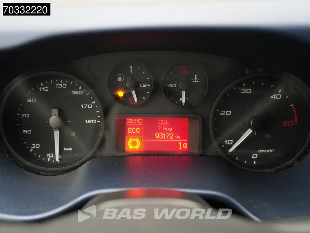 Iveco Daily Automaat L2H2 Dubbel Cabine Trekhaak Airco uit 2020, foto 14