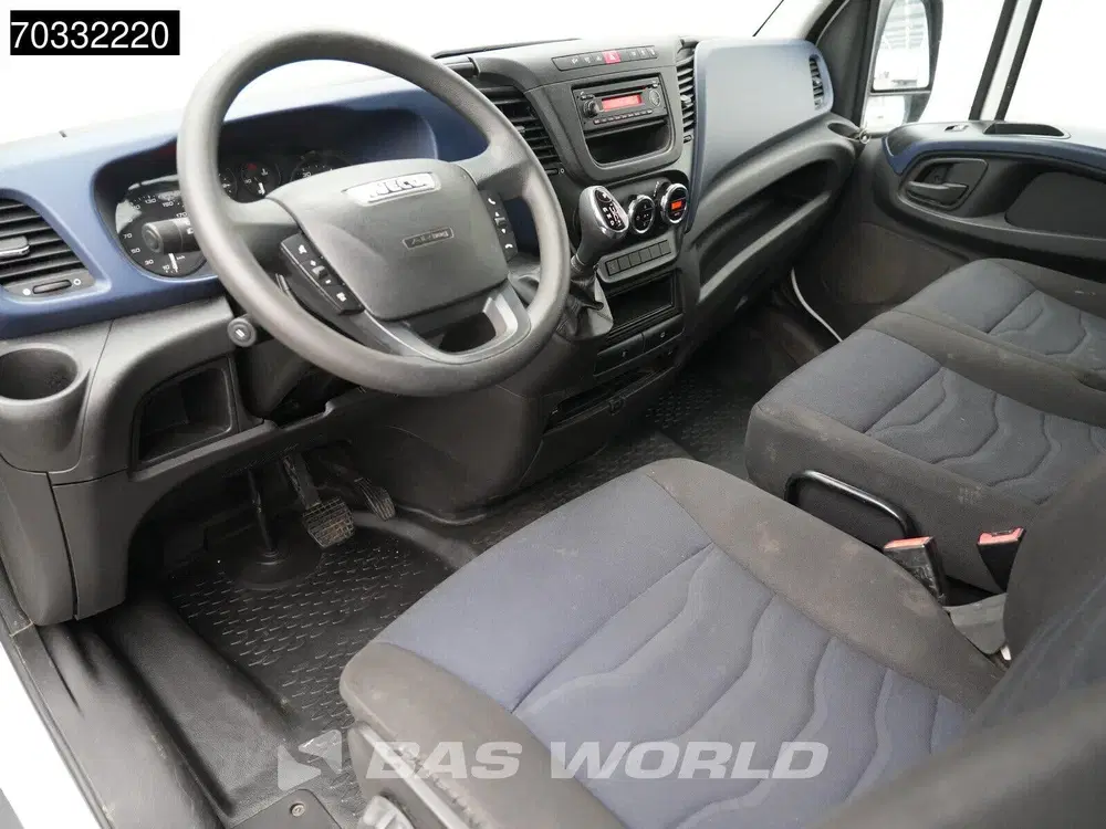 Iveco Daily Automaat L2H2 Dubbel Cabine Trekhaak Airco uit 2020, foto 3