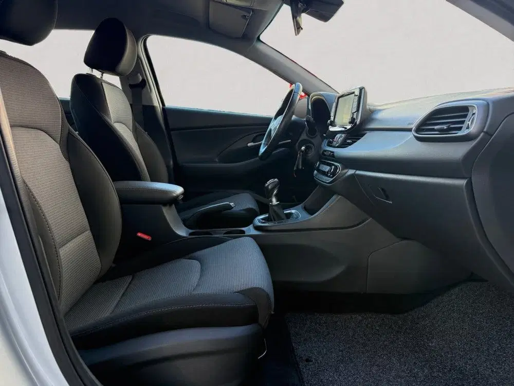 Hyundai i30 1.0 T-GDi MHEV Comf. uit 2020, foto 13