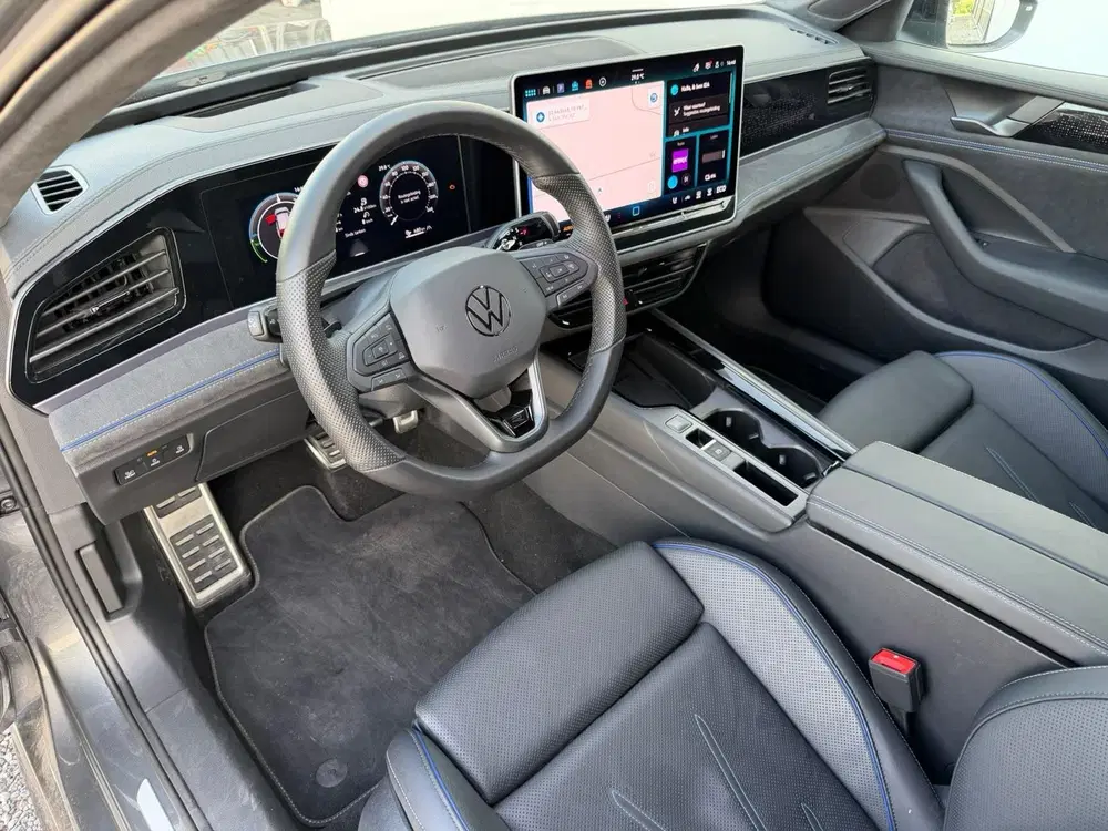 Volkswagen Passat 1.5 eHybrid R-Line Edition 272 pk uit 2025, foto 5