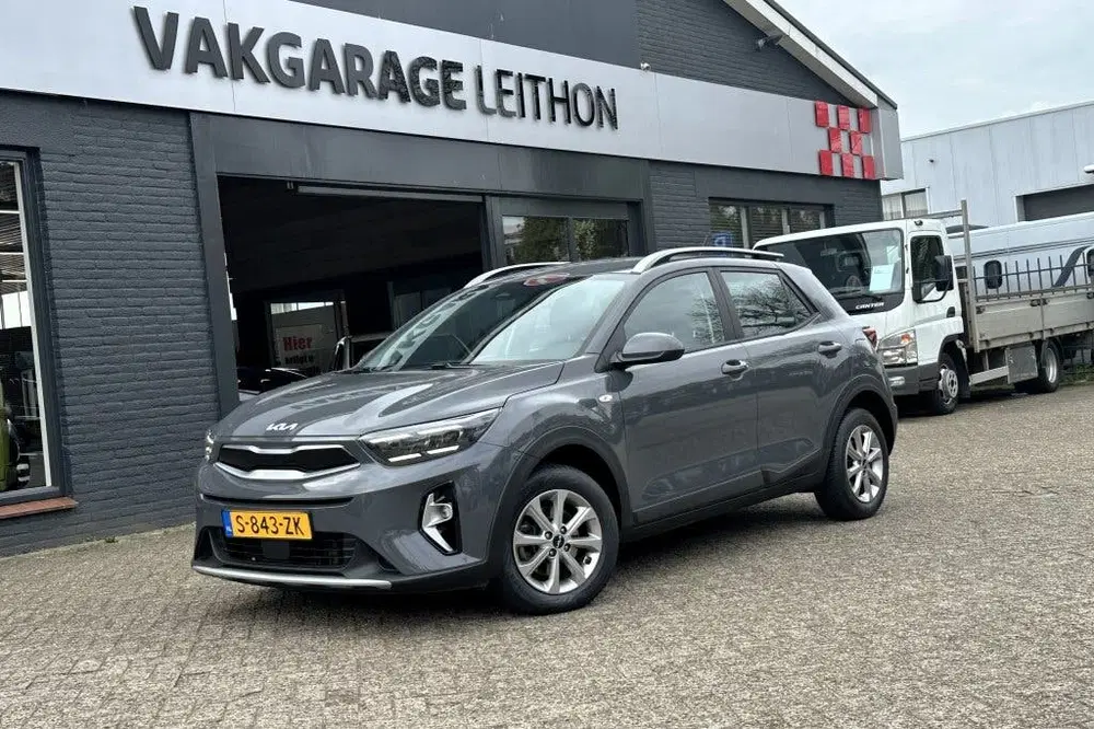 Kia Stonic 1.0 T-GDi MHEV Dyn L (bj 2023 uit 2023, foto 4