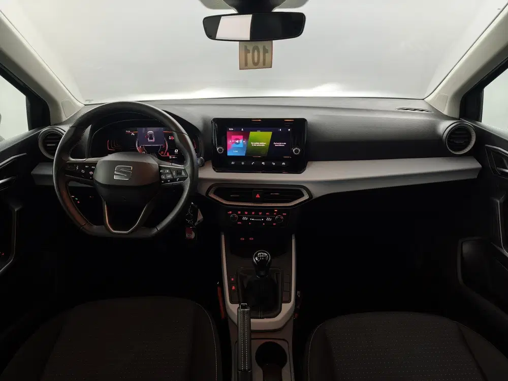 SEAT Arona 1.0 TSI Style uit 2023, foto 3
