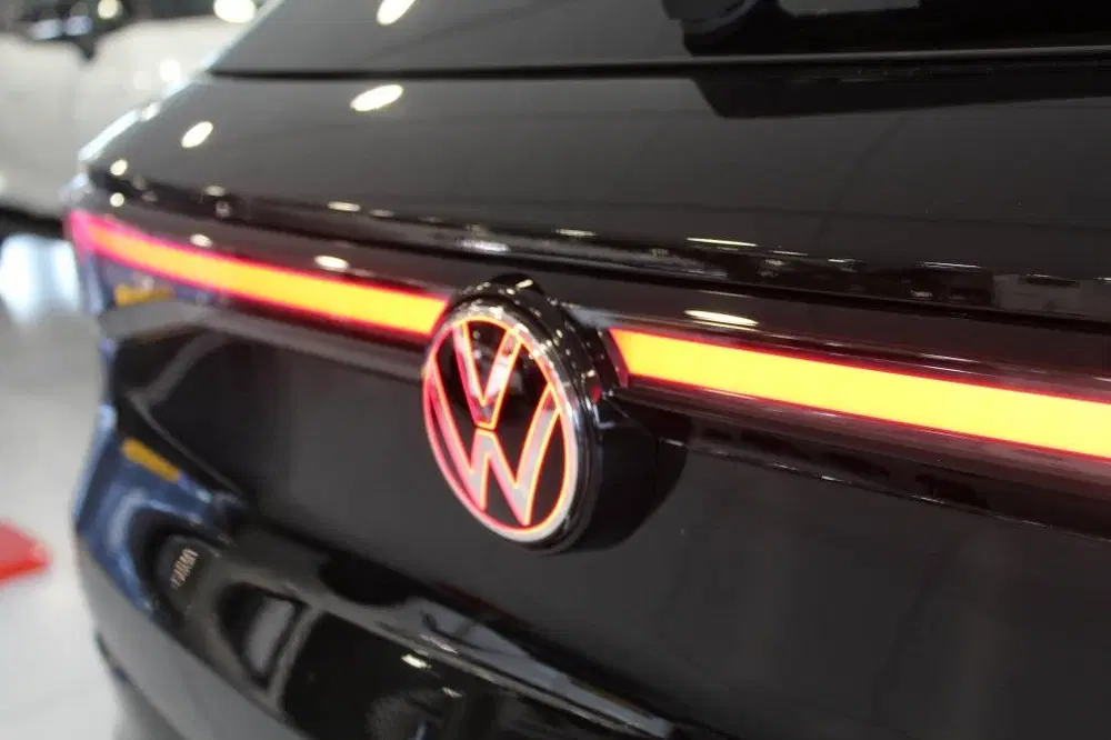 Volkswagen T-Roc 1.5 eTSI R-Line uit 2026, foto 5