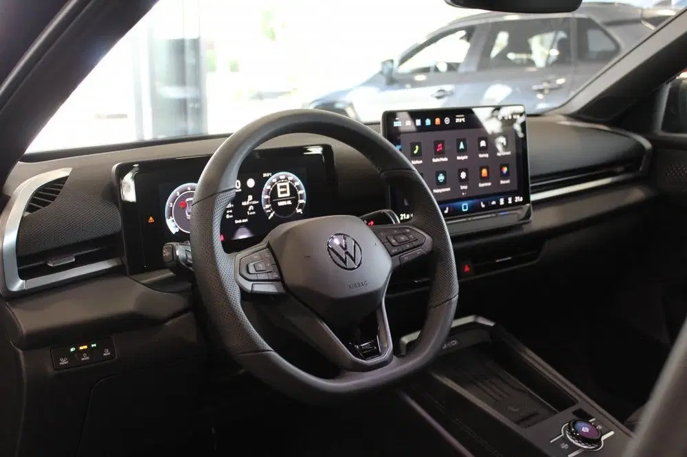 Volkswagen T-Roc 1.5 eTSI R-Line uit 2026, foto 9
