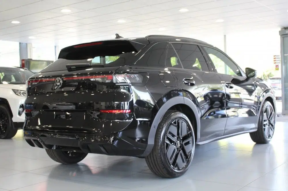 Volkswagen T-Roc 1.5 eTSI R-Line uit 2026, foto 4
