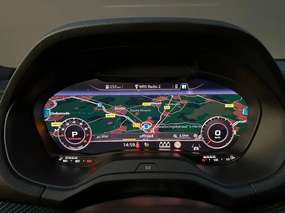 Audi Q2 35 TFSI S Line uit 2021, foto 13