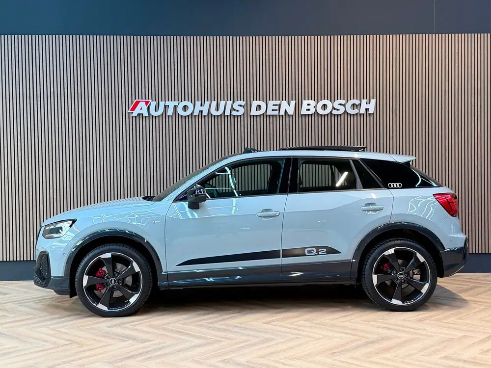 Audi Q2 35 TFSI S Line uit 2021, foto 3
