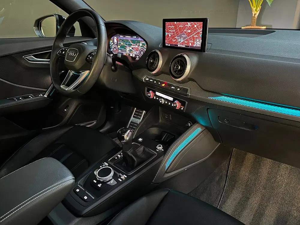 Audi Q2 35 TFSI S Line uit 2021, foto 5
