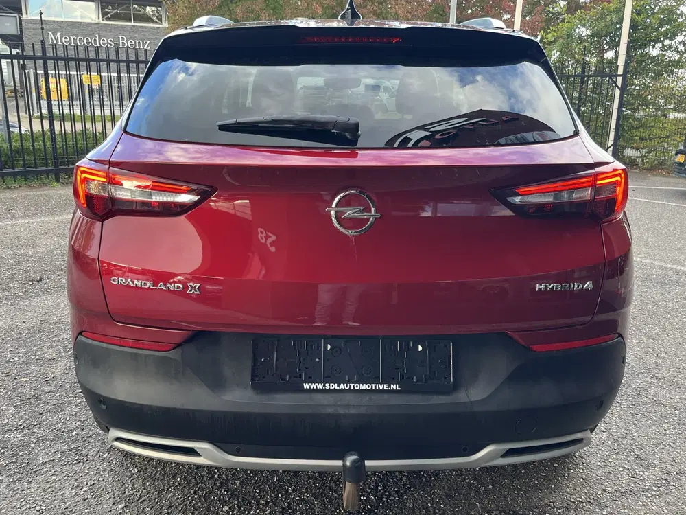 Opel Grandland 1.6 Turbo Hybrid4 Ultimate 300PK uit 2021, foto 6