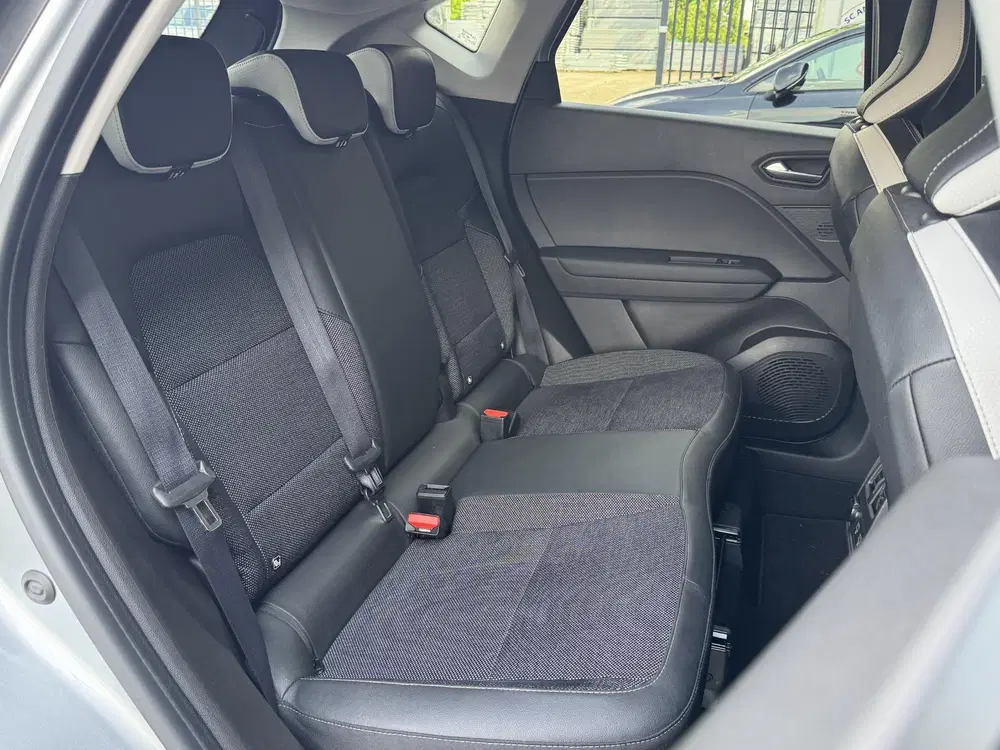 Renault Captur 1.0 TCE 90 INTENS I P-CAMERA I APPLE CARPL uit 2022, foto 13