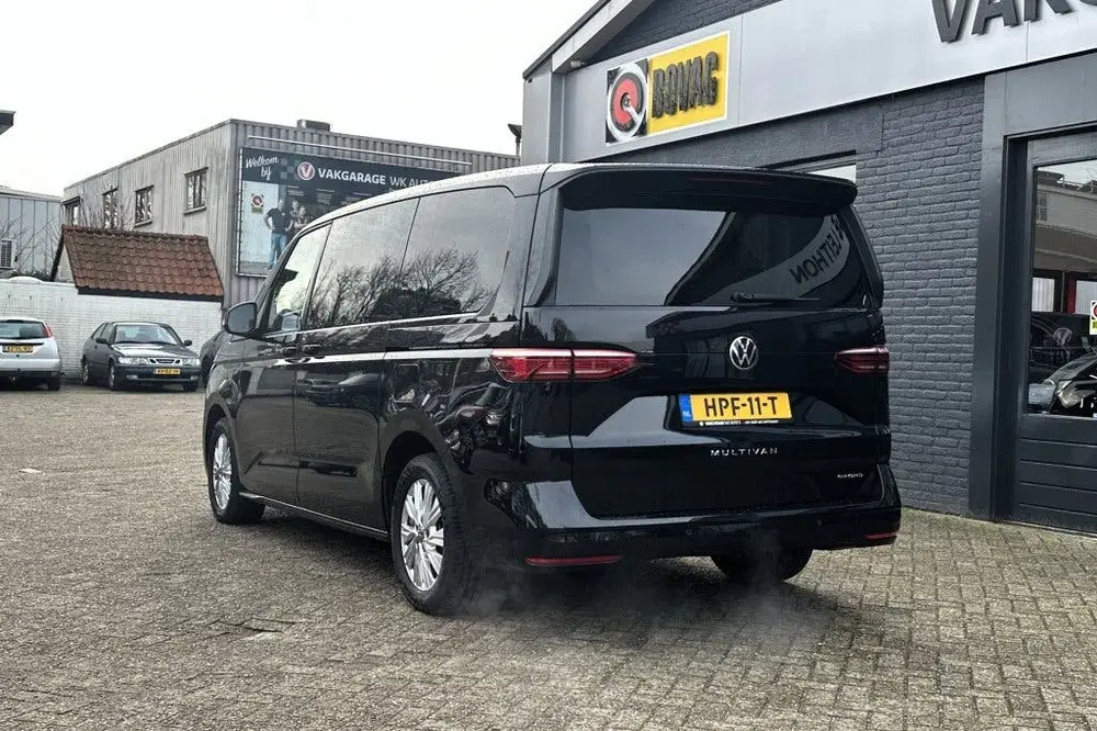 Volkswagen Multivan 1.4 Plug-In Hybrid L2H1 Life (bj 2023) uit 2023, foto 9