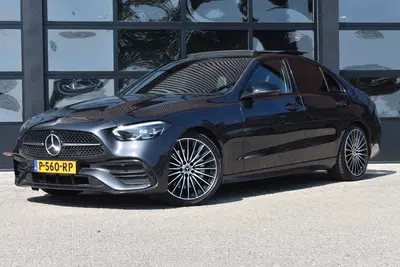 Mercedes-Benz C-Klasse 180 AMG Line '22 LED Pano Leder Clima uit 2022
