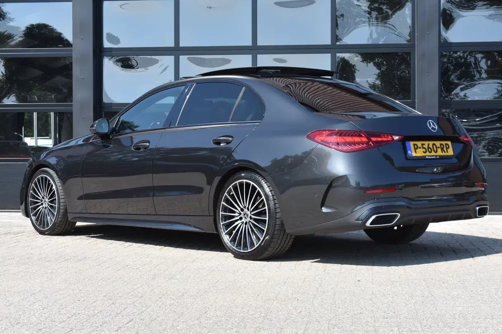 Mercedes-Benz C-Klasse 180 AMG Line '22 LED Pano Leder Clima uit 2022, foto 9