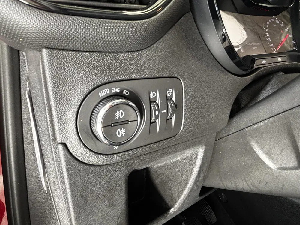 Opel Crossland 1.2 Turbo Elegance uit 2022, foto 14