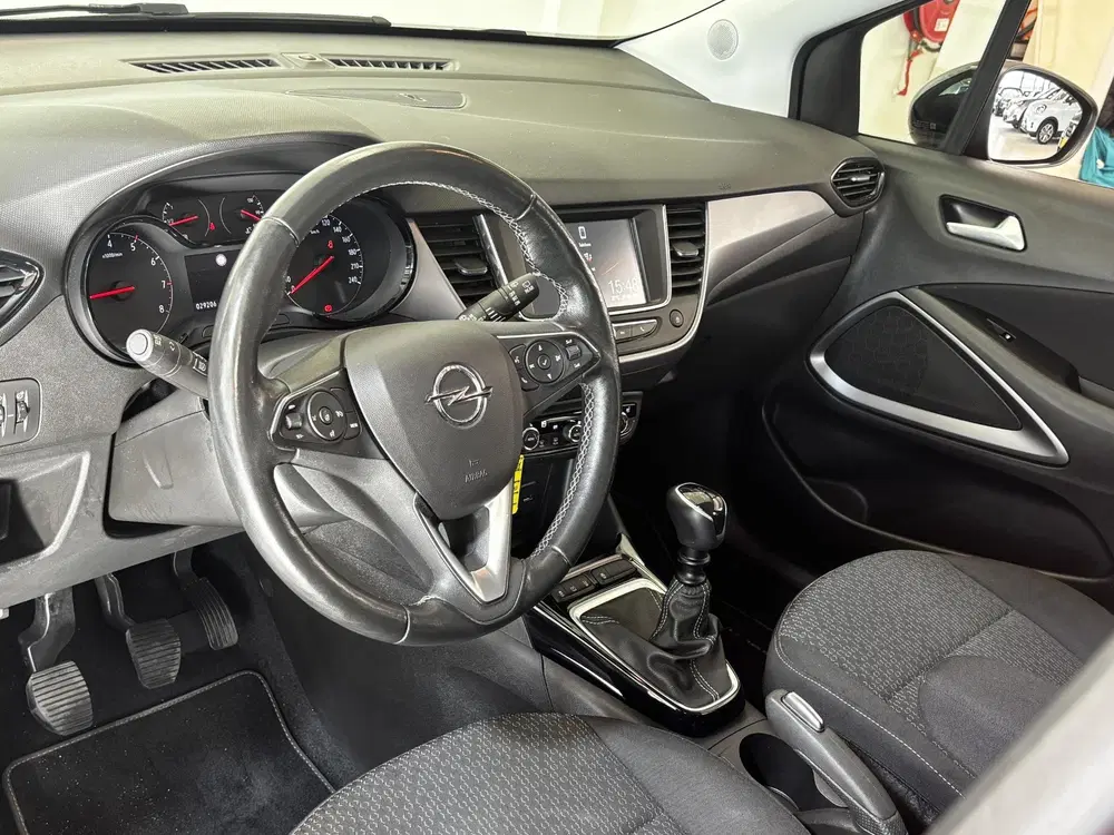 Opel Crossland 1.2 Turbo Elegance uit 2022, foto 9
