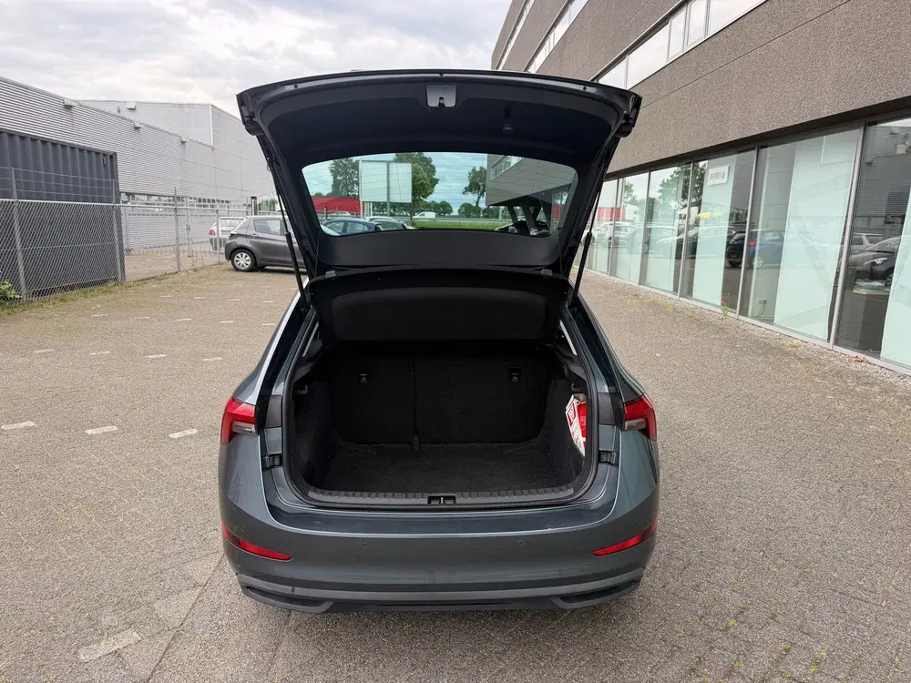 Skoda Scala 1.5 TSI Business Edition CLIMAT BJ 6-2020 uit 2020, foto 12
