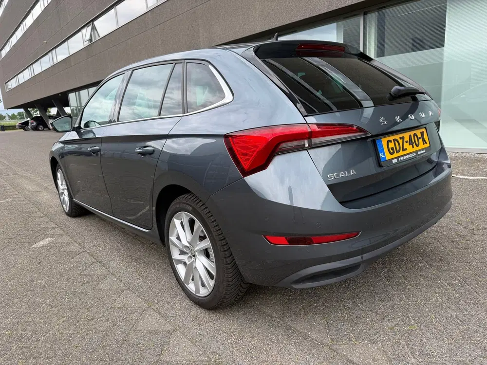 Skoda Scala 1.5 TSI Business Edition CLIMAT BJ 6-2020 uit 2020, foto 3