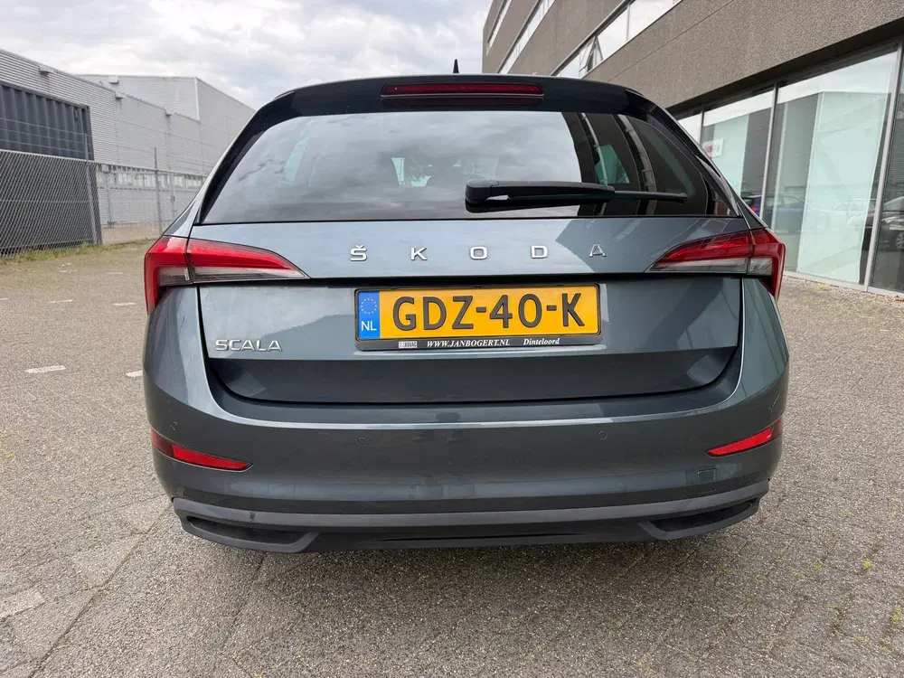 Skoda Scala 1.5 TSI Business Edition CLIMAT BJ 6-2020 uit 2020, foto 4