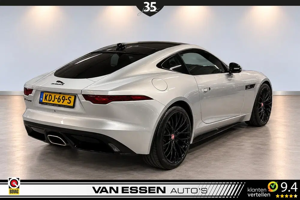 Jaguar F-Type P300 RWD First Edition uit 2021, foto 10