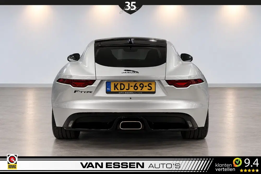 Jaguar F-Type P300 RWD First Edition uit 2021, foto 11