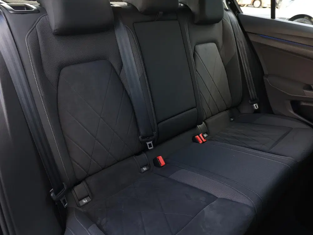 Volkswagen Golf 1.4 eHybrid Style 204 PK DSG uit 2021, foto 9