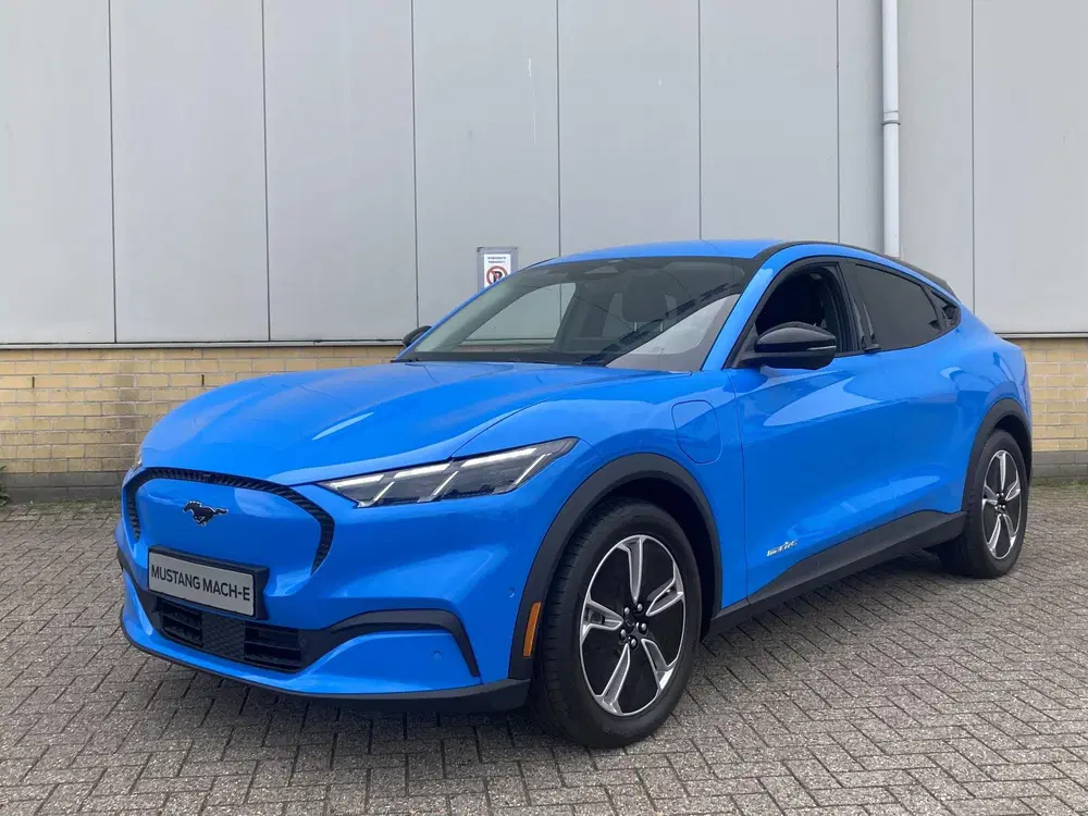 Ford Mustang Mach-E Standard RWD 75 kWh Standard Range uit 2026, foto 2