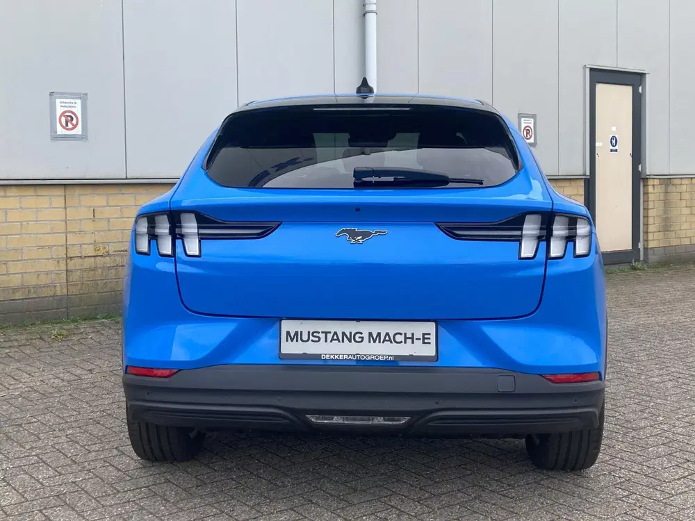 Ford Mustang Mach-E Standard RWD 75 kWh Standard Range uit 2026, foto 8