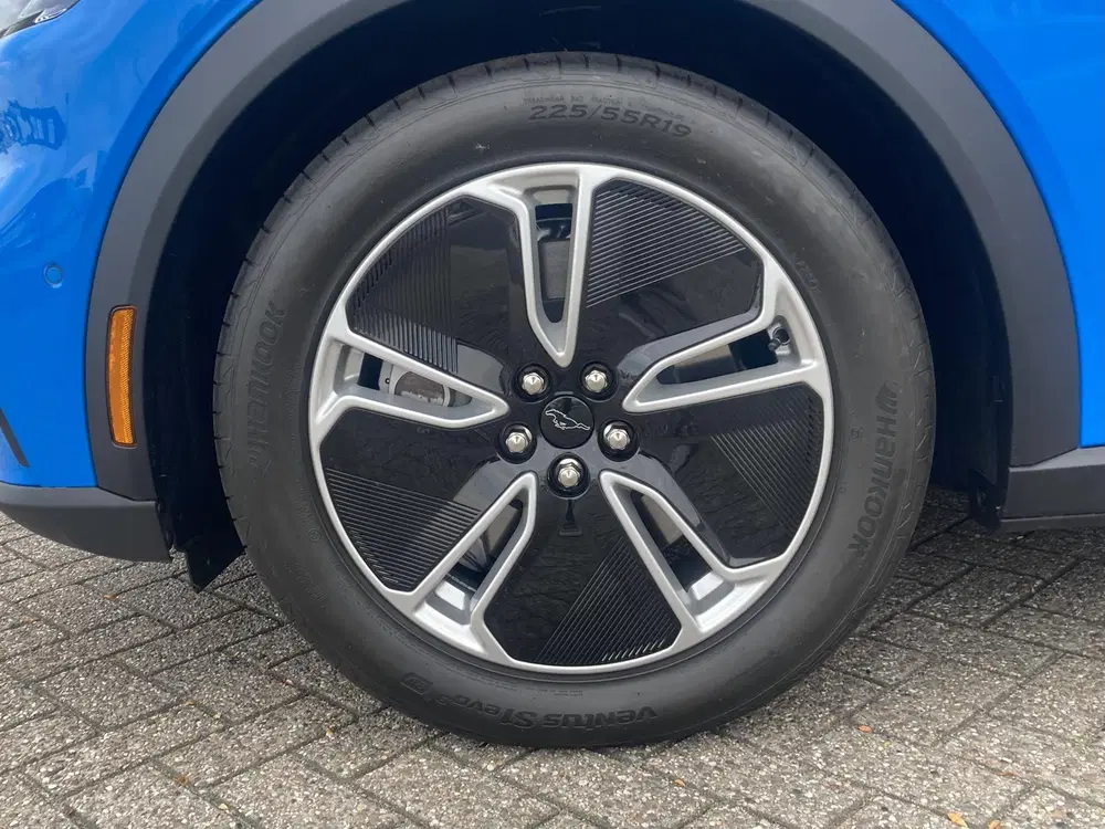 Ford Mustang Mach-E Standard RWD 75 kWh Standard Range uit 2026, foto 9